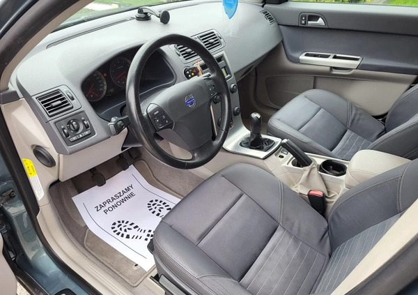 Volvo V50 cena 14900 przebieg: 216600, rok produkcji 2005 z Radlin małe 191